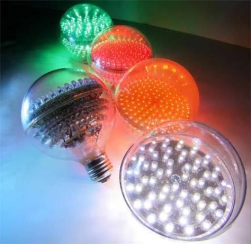 Los LED son dispositivos semiconductores de estado sólido  lo  cual los hace robustos, fiables, de larga duración y a prueba de   vibraciones, que pueden convertir la energía eléctrica directamente en   luz